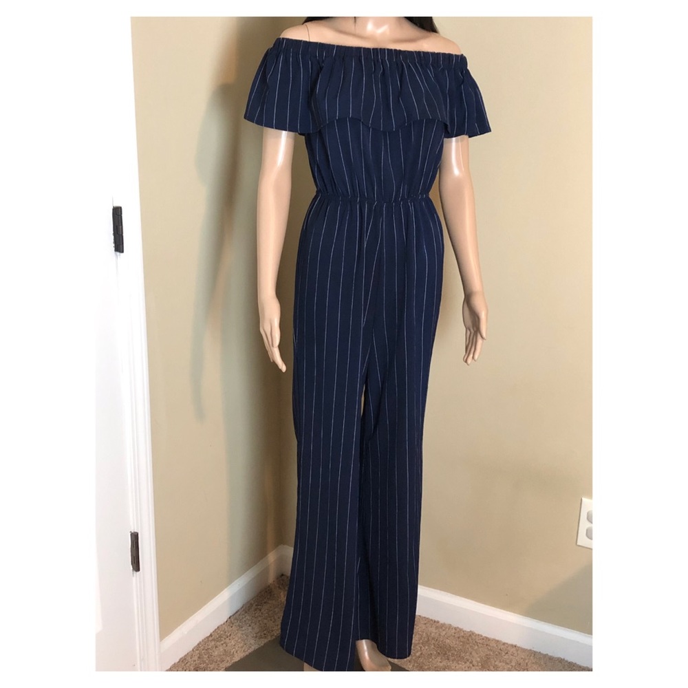 Strip print off the shoulder jumpsuit